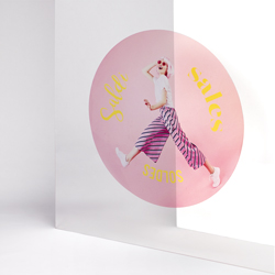 Bedruckbare Klebefolie Fur Schaufenster Und Fahrzeuge Pixartprinting